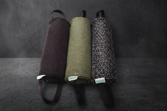 French Linen Bite Tug Roll